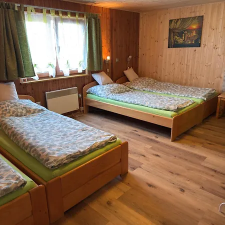 Bobule S Vinnym Sklepem *